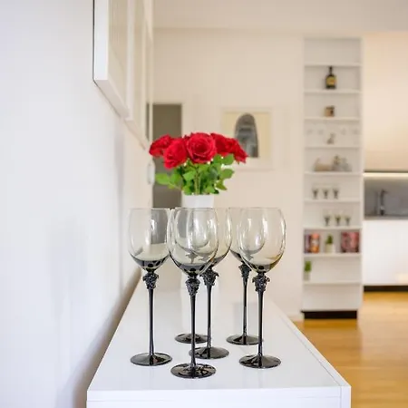 Flexible Selfcheckins 49 - - Parking - New - Luxury *