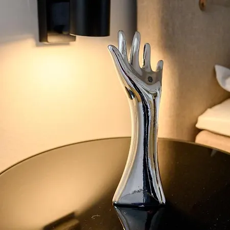 Flexible Selfcheckins 49 - - Parking - New - Luxury